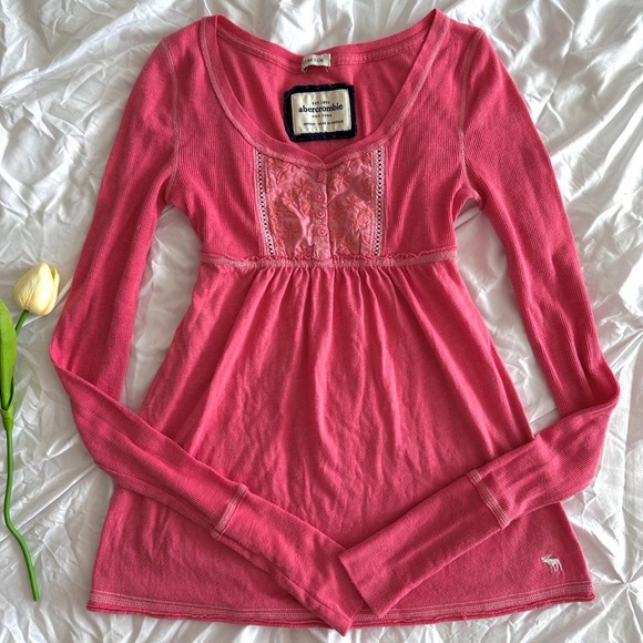 Abercrombie & Fitch Tops - vintage pink abercrombie and fitch babydoll